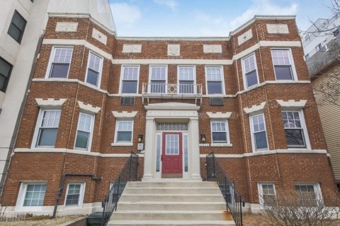 3213-Wisconsin-Avenue-Exterior-Building-Shot