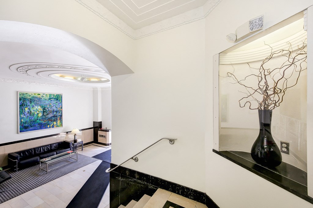 lobby lounge at baystate apartments in washington dc