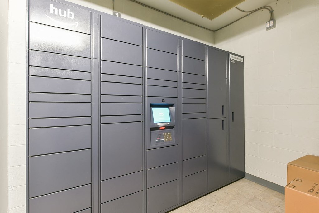 Amazon Hub Locker at Brunswick House