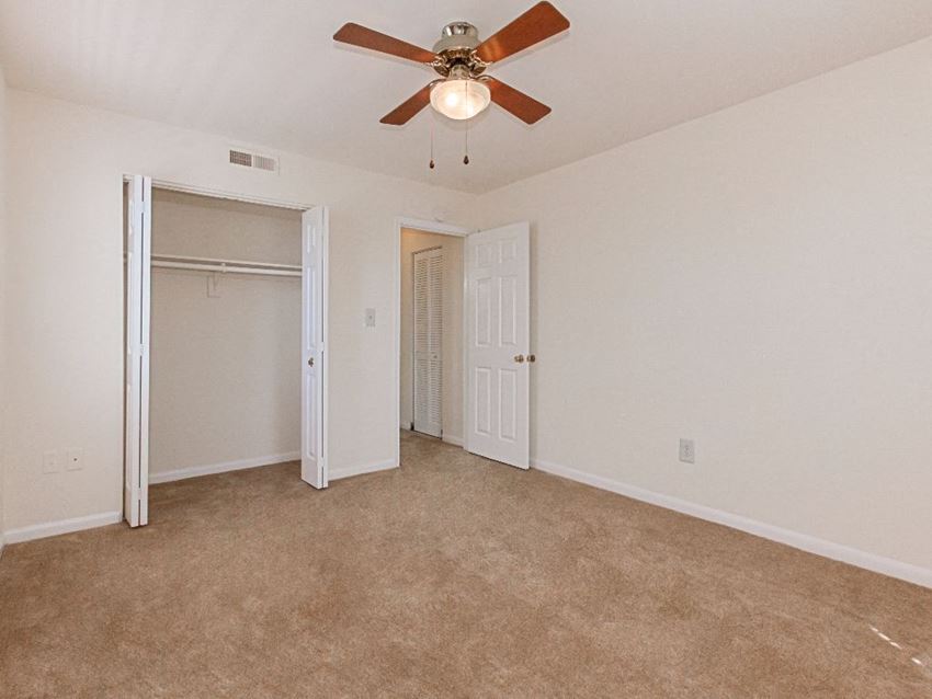 Grandview Village Apartments, 2000 Ridgecrest Court SE, Washington, DC