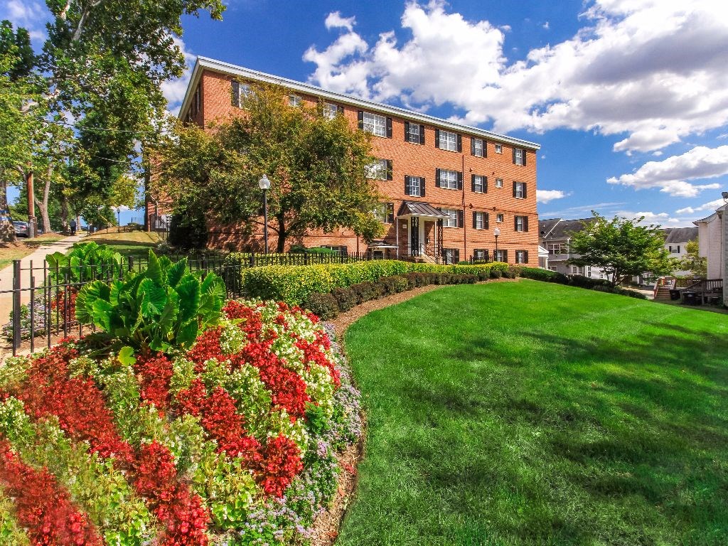 exterior view of grandview village apartments in shipley terrace washington dc