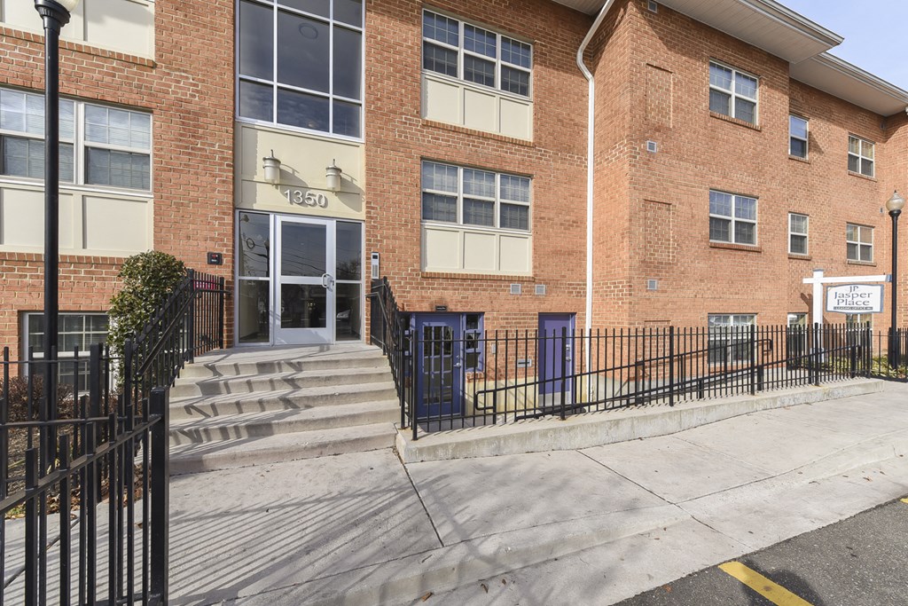 exterior view of jasper place apartments in congress heights washington dc