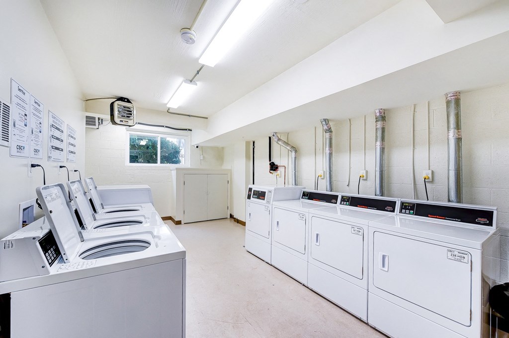 laundry room at 734 longfellow street in washington dc