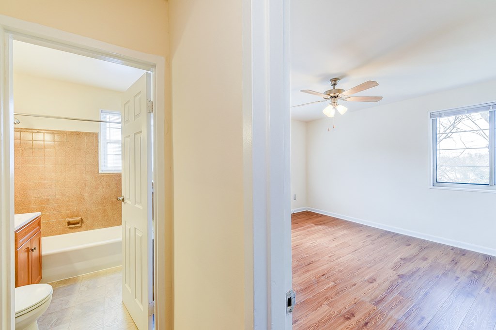 hallway view of bathroom and bedroom area at new horizon apartments in washington dc