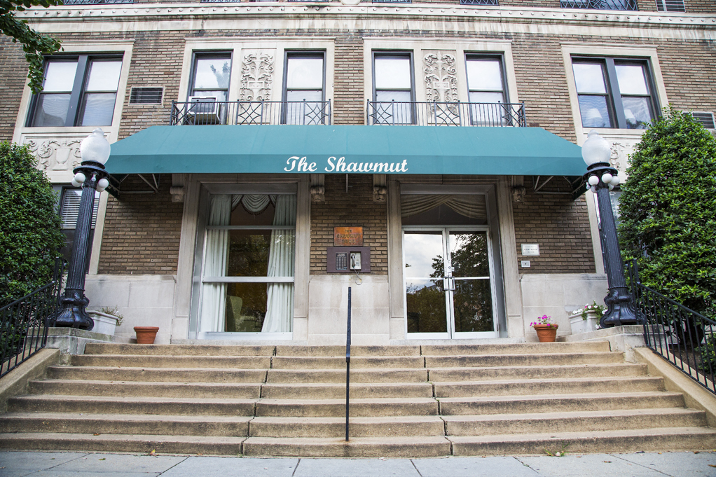 exterior view of the shawmut apartments in adams morgan washington dc