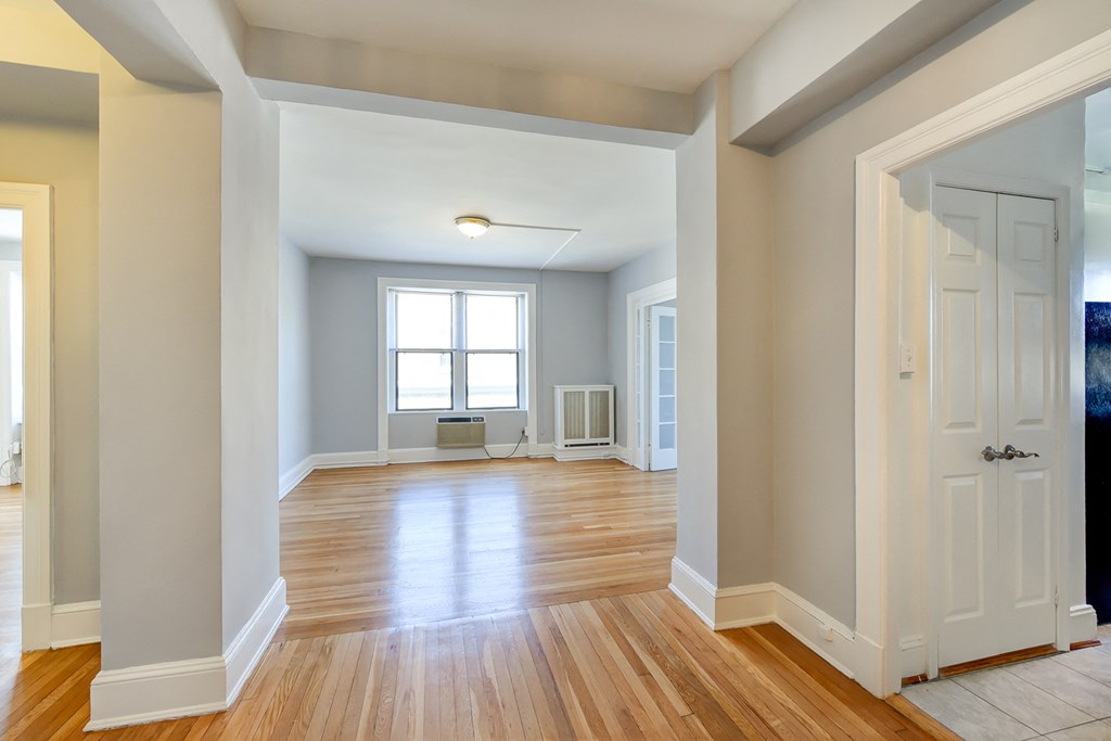 view of foyer and front entrance at the shawmut apartments in adams morgan washington dc
