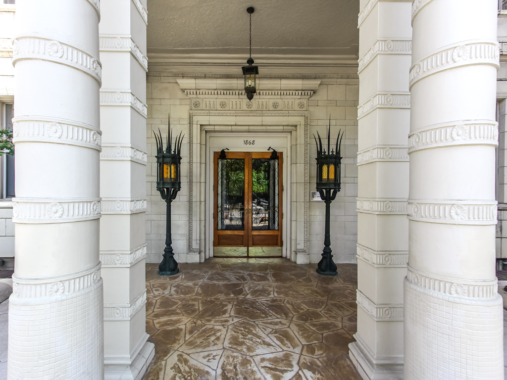exterior view of the norwood apartments in adams morgan washington dc
