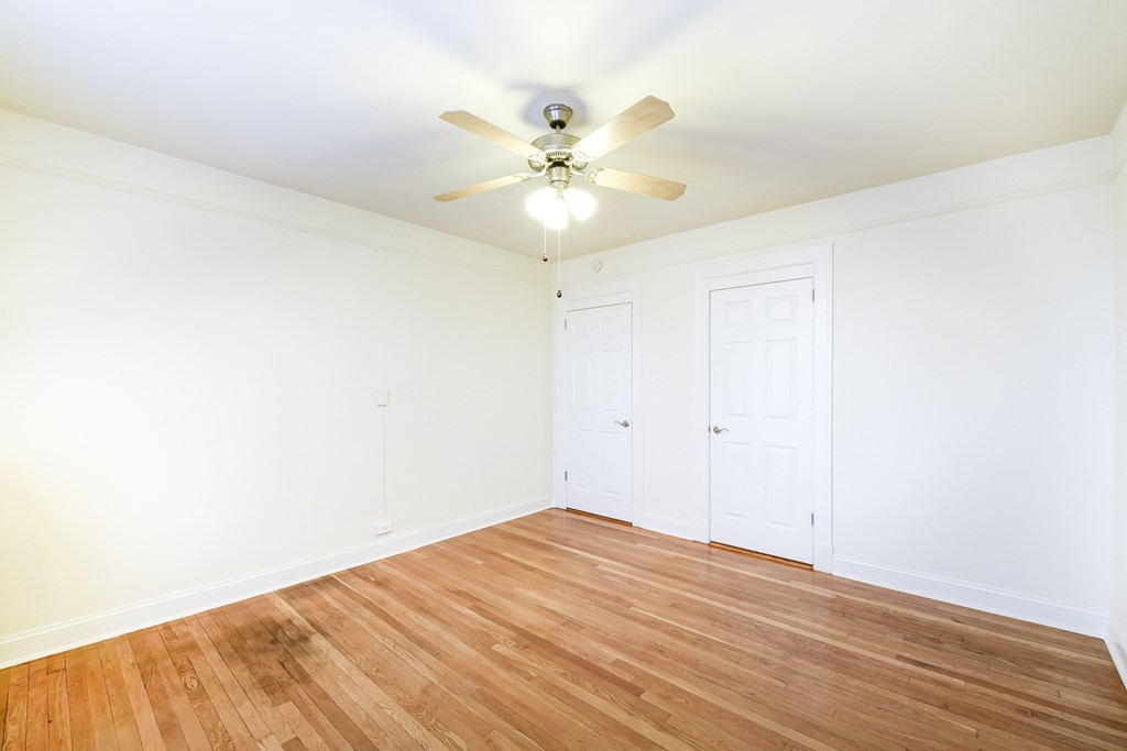 bedroom at wakefield hall apartments in u street washington dc