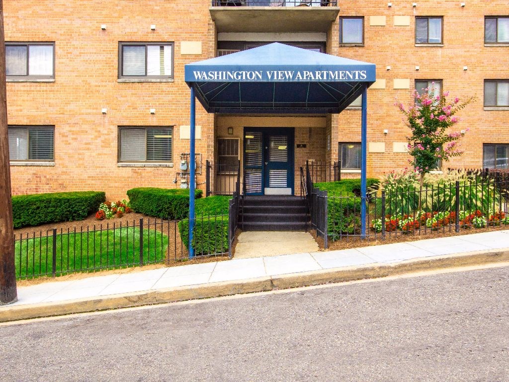 exterior entrance of washington view apartments in southeast dc