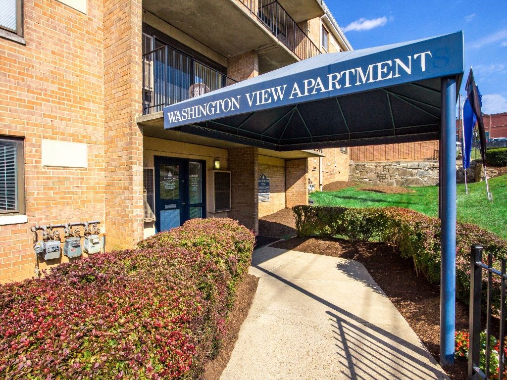 exterior entrance of washington view apartments in southeast dc