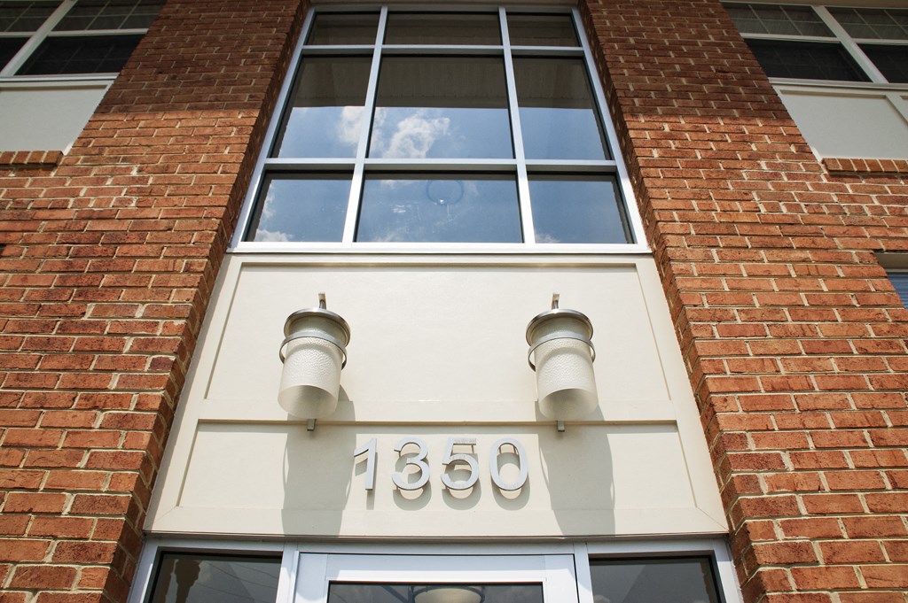 exterior view of jasper place apartments in congress heights washington dc