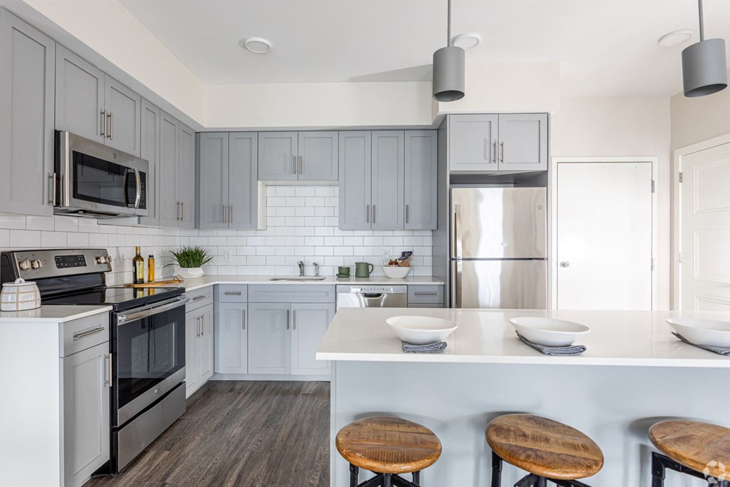 Sleek General Electric Appliance suite at Oriole Landing, Lincoln, MA, 01773