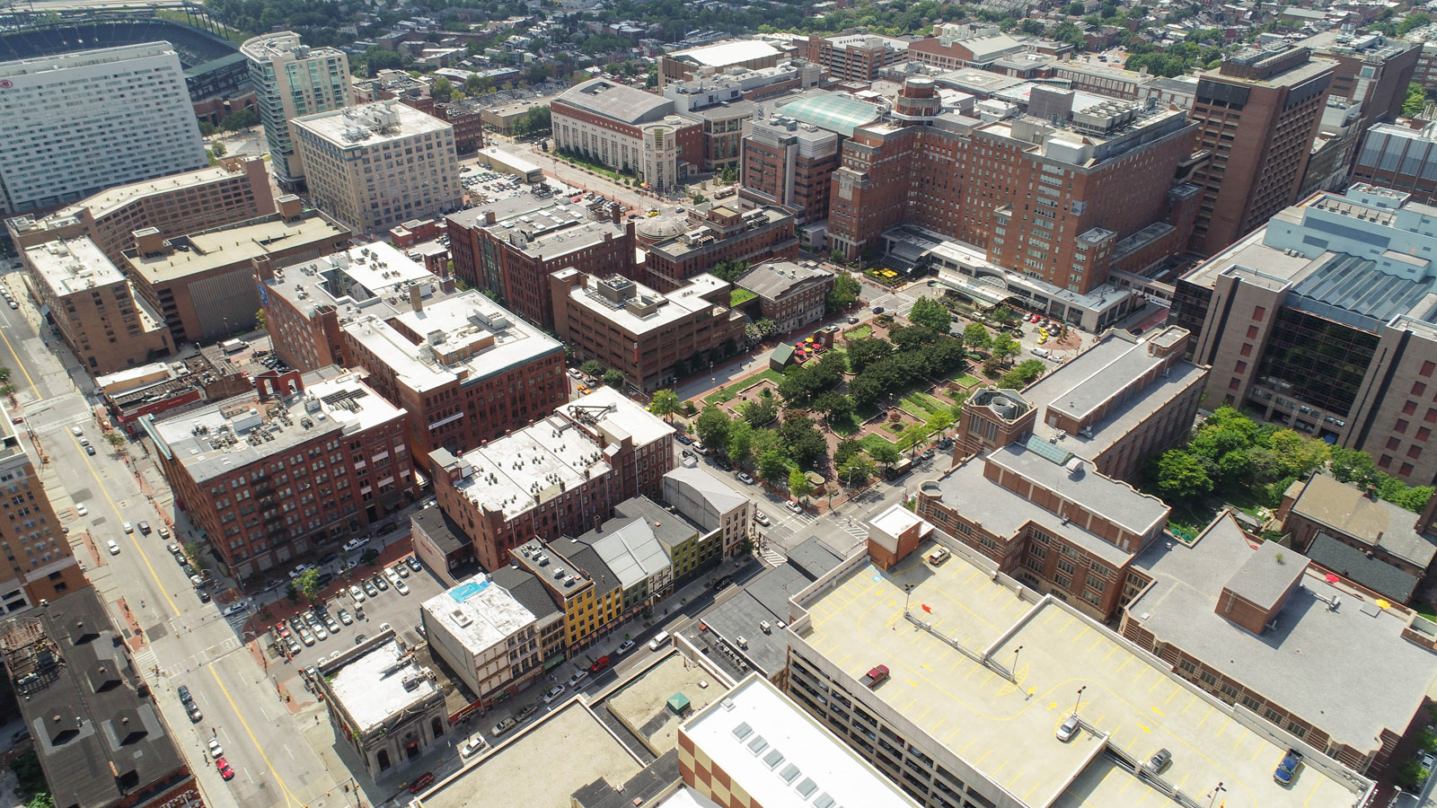 405 W Redwood Apartments