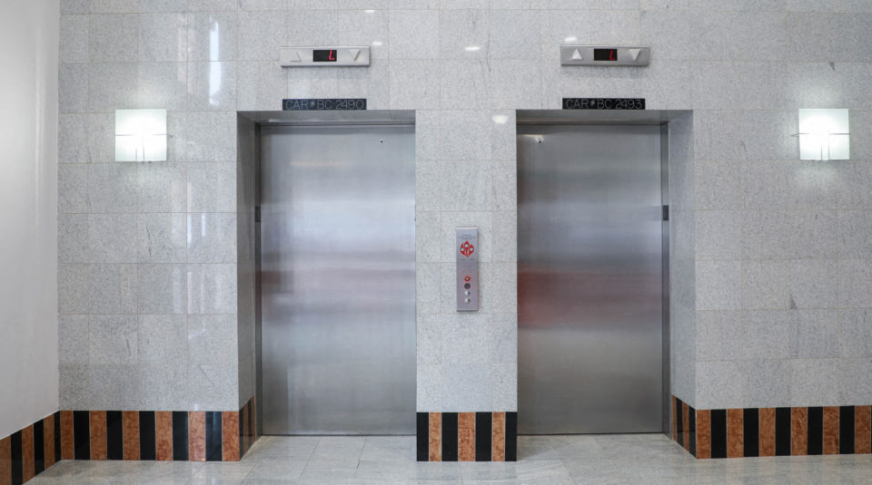 405 W Redwood Apartments