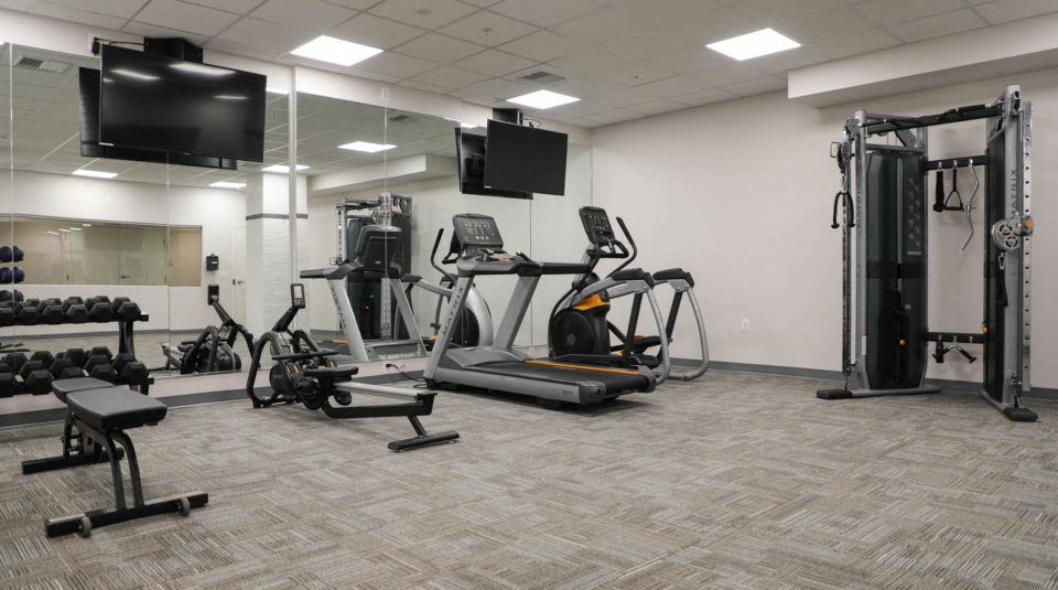 405 W Redwood Apartments