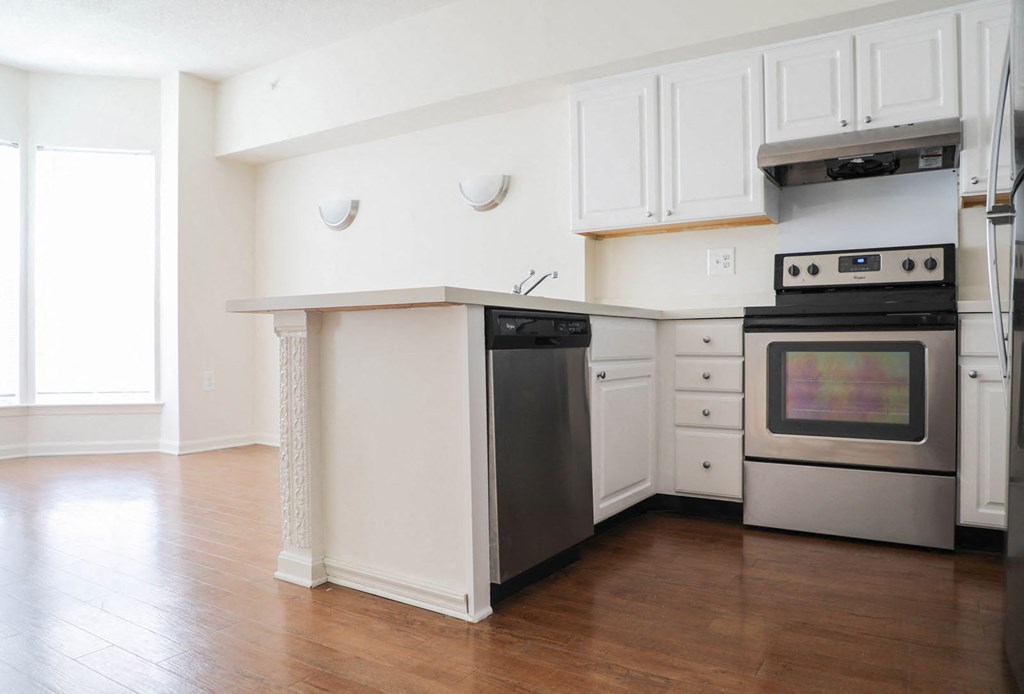 Cascades Overlook Apts.