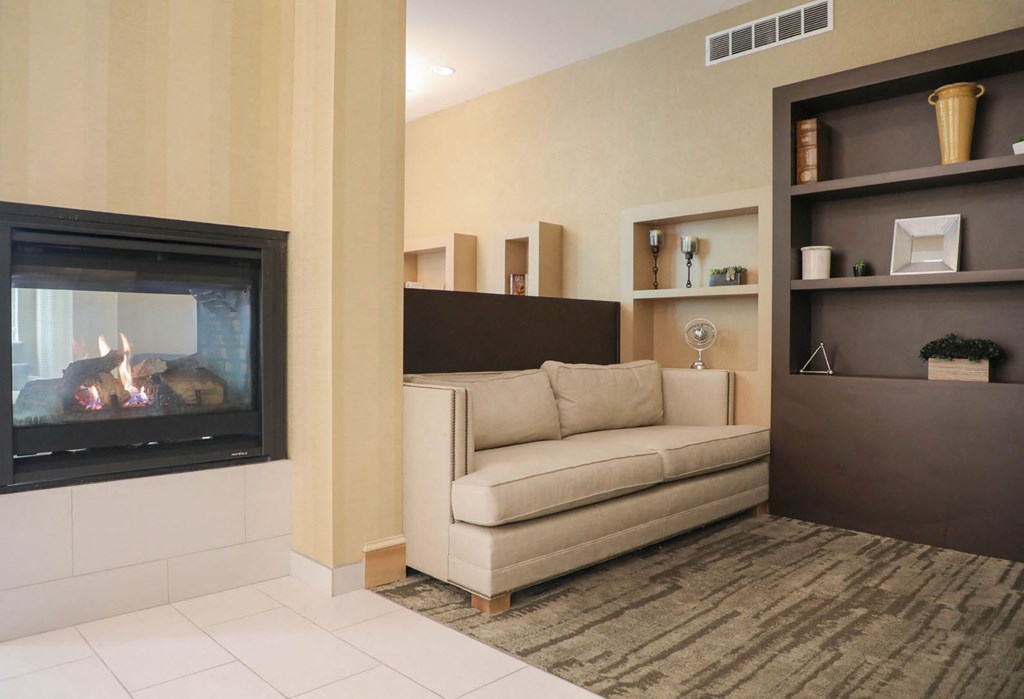 Cascades Overlook Apts.