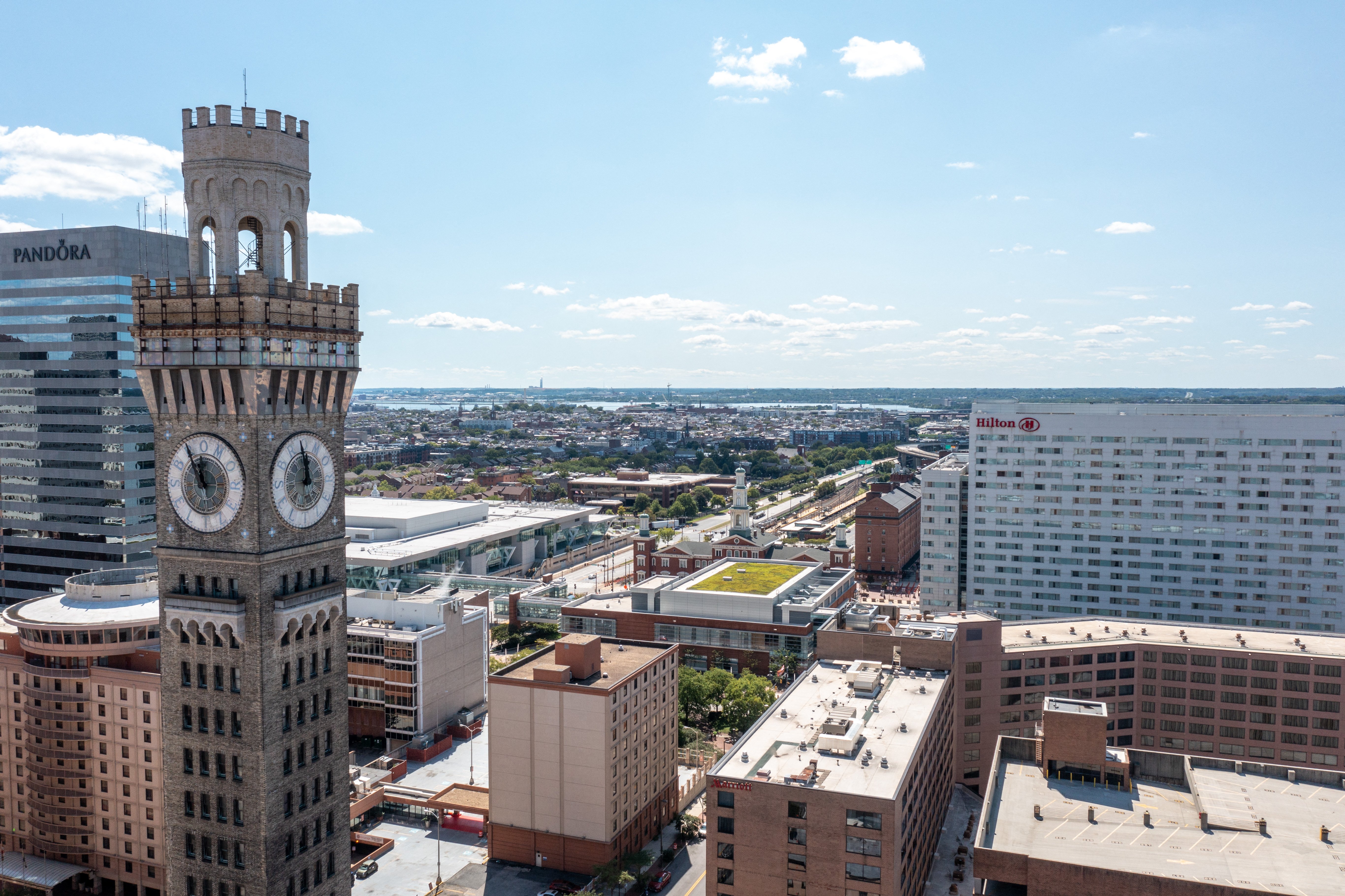 405 W Redwood Apartments