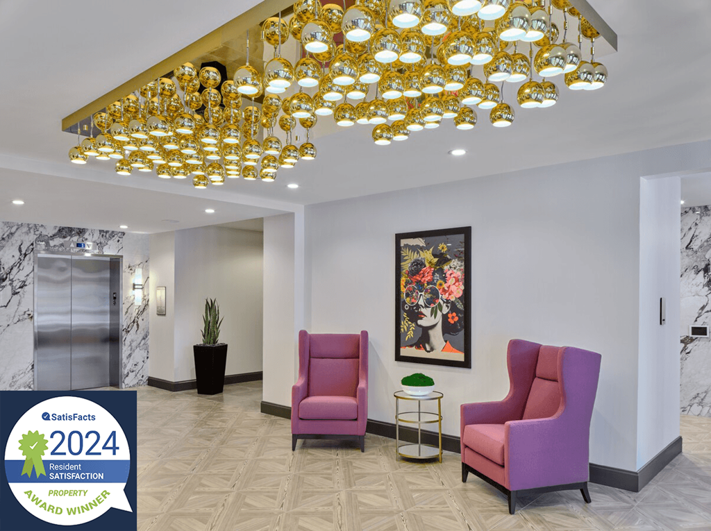 Ingram Manor Encore Grand Lobby Image with Resident Satisfaction Award Logo