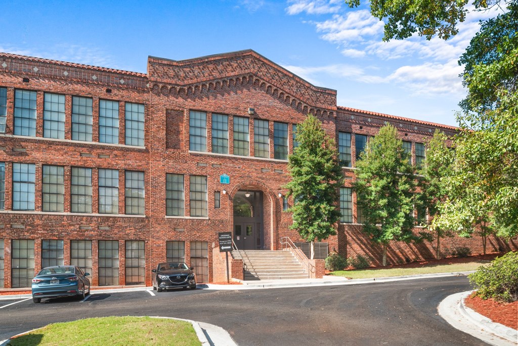 Exterior Landscape at Crogman School Lofts, Atlanta, 30315