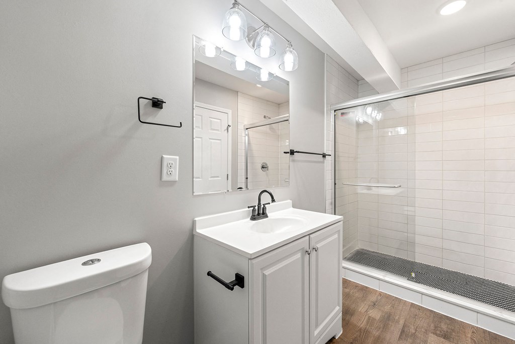 Renovated ensuite bathroom at Crogman School Lofts, Atlanta, 30315