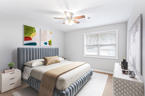 Bedroom at Georgian Oaks Apartments 2, Smyrna