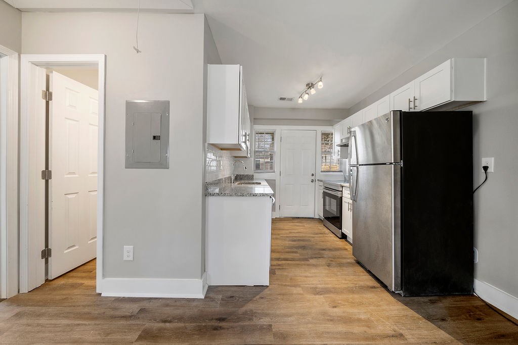 Wooden flooring at Balfour Marietta Apartments, Georgia
