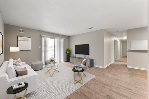 Living room at 2000 Oasis Atlanta, GA 30316