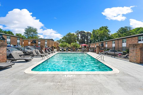 Swimming pool at Georgian Oaks Apartments l & ll* Apartments, Smyrna , Georgia