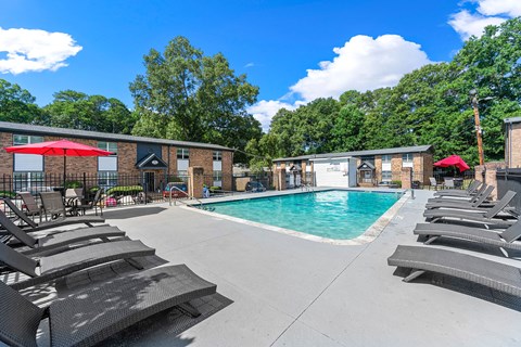 Swimming pool area at Georgian Oaks Apartments, Georgia