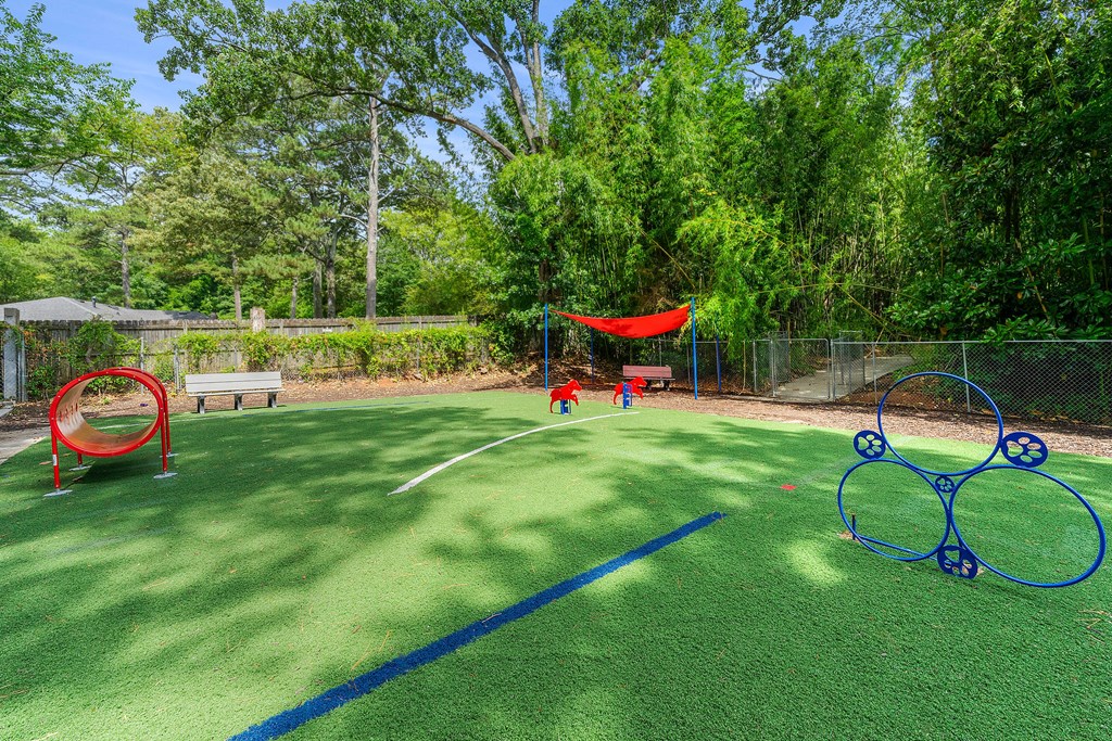 Pet play area at Georgian Oaks Apartments, Smyrna, GA 30080