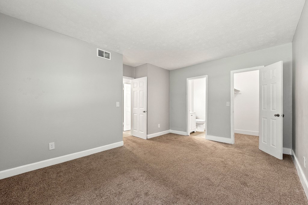 Master bedroom at Pines at Lawrenceville Decatur 30033