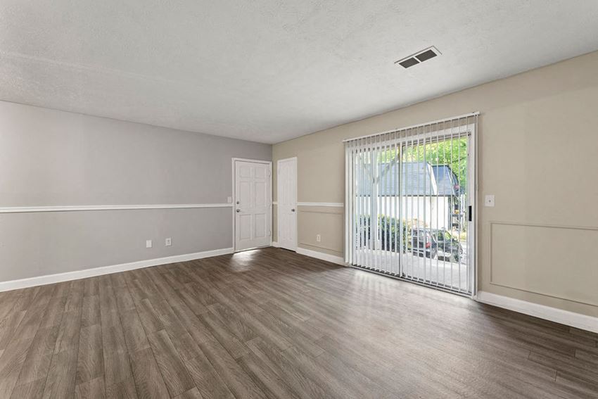 Pines At Lawrenceville Apartments, 2501 Lawrenceville Hwy, Decatur, GA