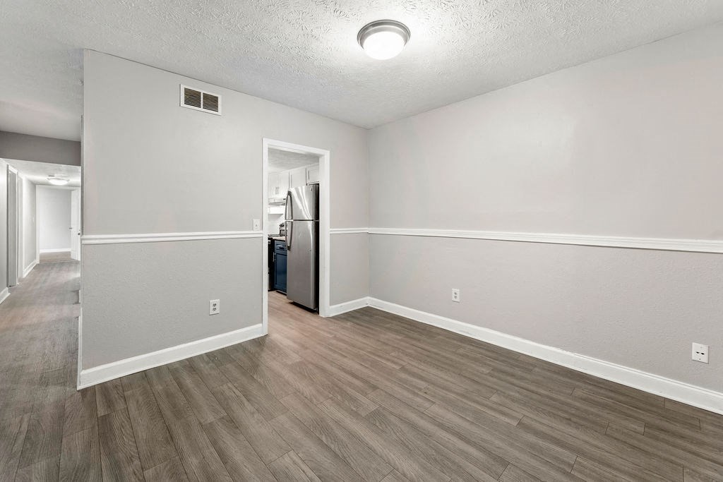 Dining Room at Pines at Lawrenceville Decatur 30033