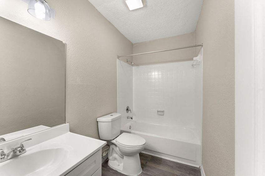 Pines At Lawrenceville Apartments, 2501 Lawrenceville Hwy, Decatur, GA