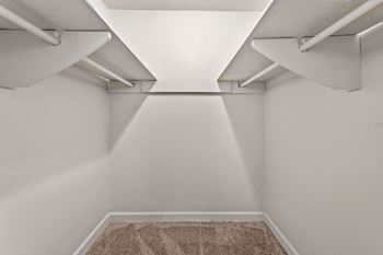 Spacious Closet at Pines at Lawrenceville