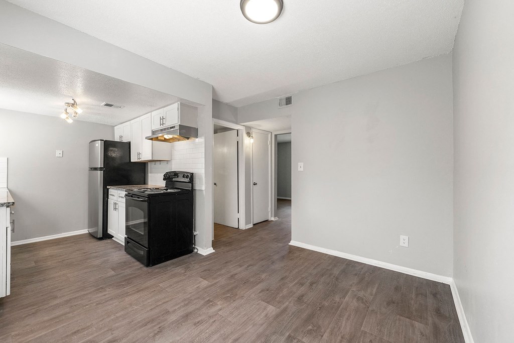 Upgraded kitchen at Northgate Townhomes in Tucker, GA  30084
