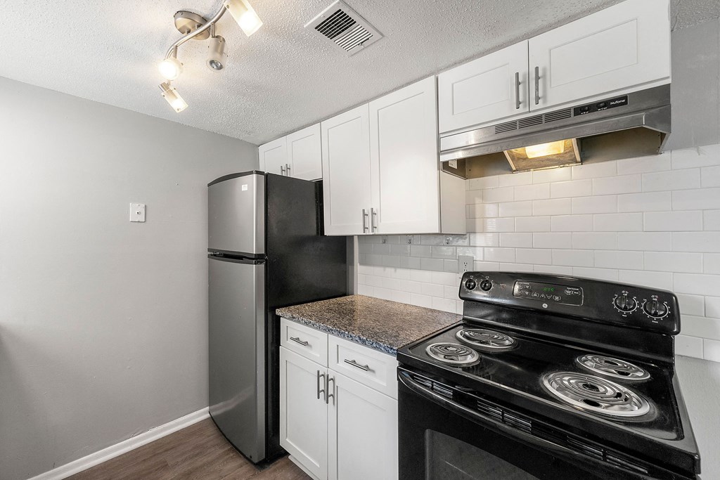 Upgraded kitchen at Northgate Townhomes in Tucker, GA  30084