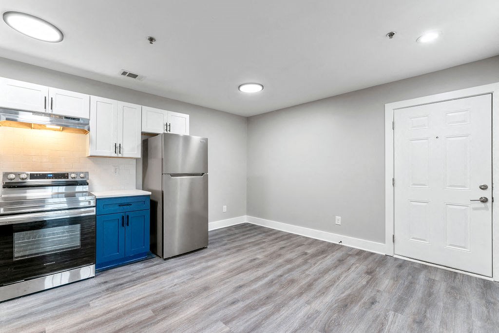 Stainless Steel Appliances at Woodbriar Management, LLC, Tucker, GA