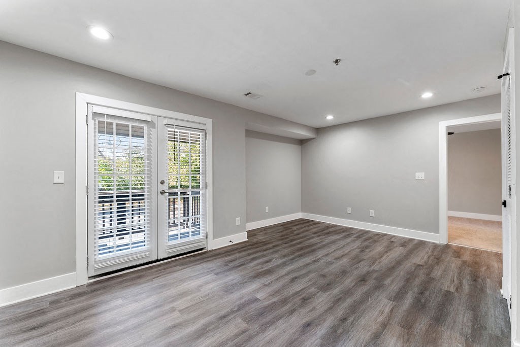 Vacant Living Area at Woodbriar Management, LLC, Tucker, GA