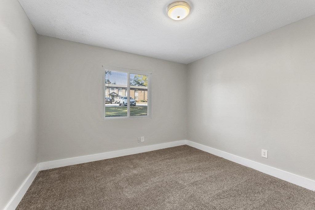 Unfurnished Bedroom at Ridgewood Apartments, Lawrenceville, 30045