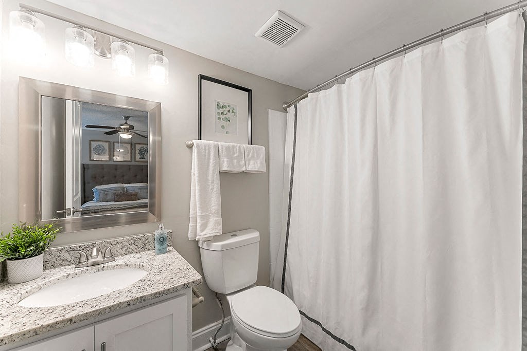 En-suite Bathroom at 445 Cleveland, Atlanta