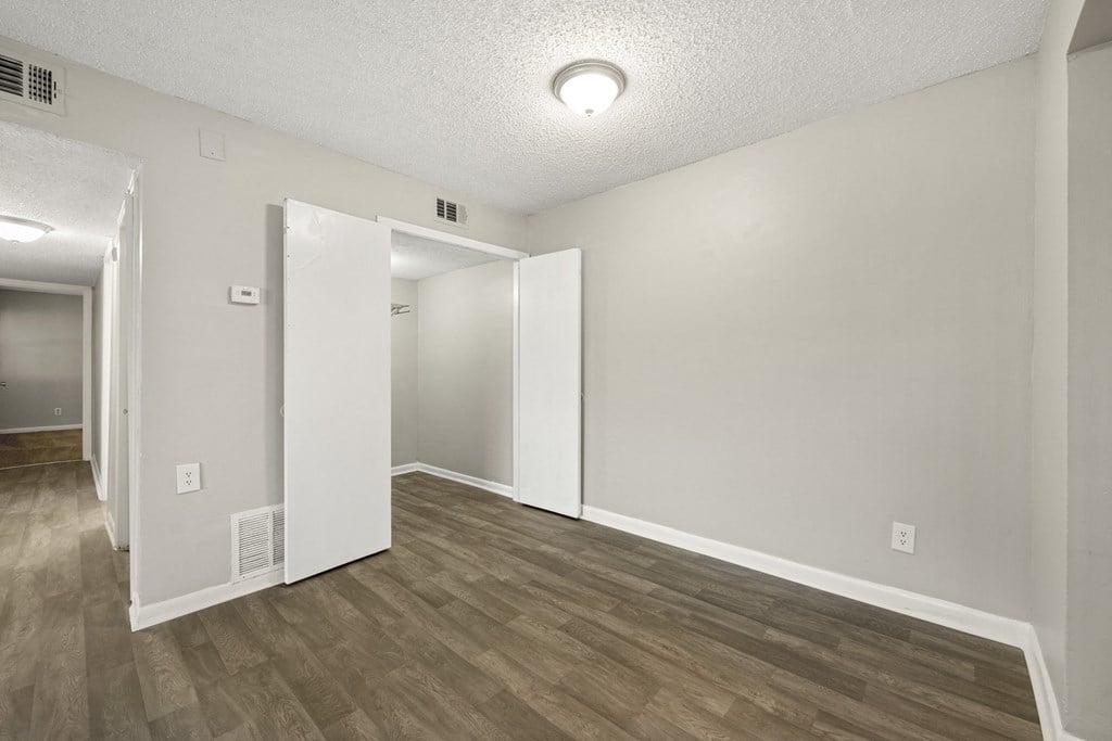 Dining Room at 445 Cleveland, Georgia 30354