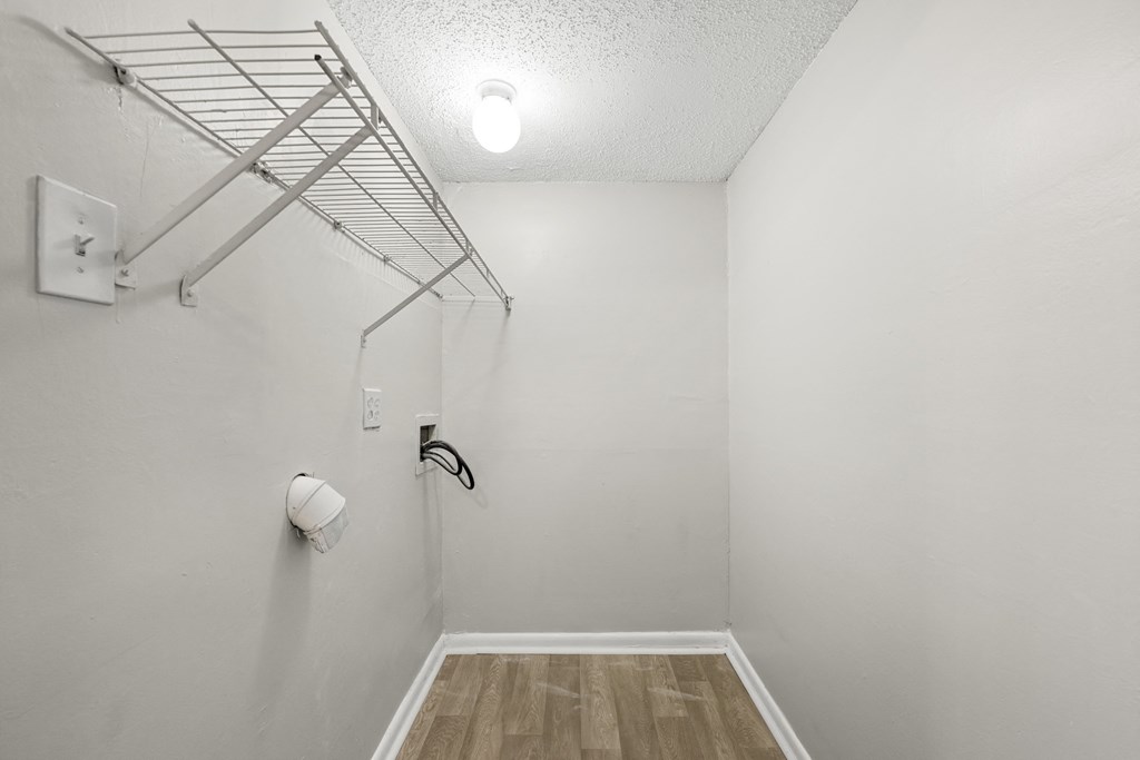Laundry room at 445 Cleveland, Georgia 30354