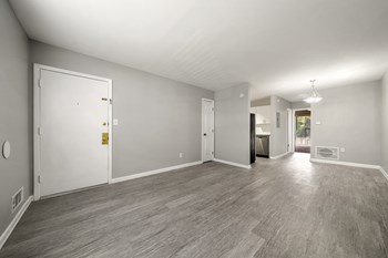 Spacious Living Room New Flooring - Photo Gallery 6