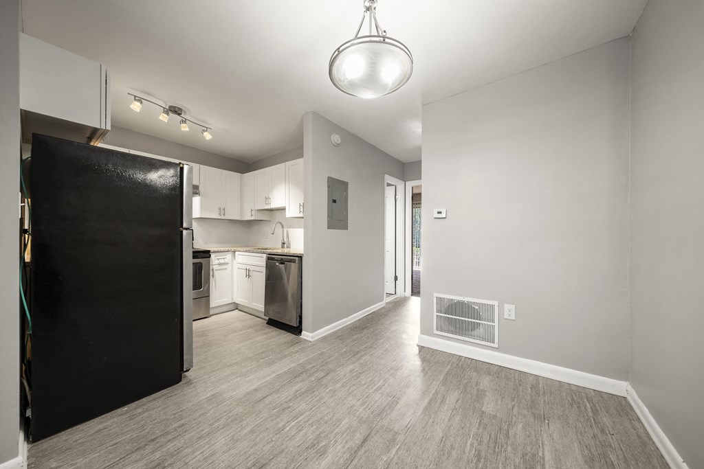 Upgraded Kitchen Stainless Steel Appliances  at Georgian Oaks Apartments 2, Smyrna, GA, 30080