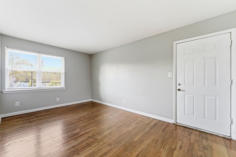 Living Room at Gardens at Washington Park 1, Georgia, 30314