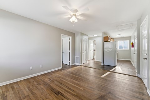 Living room at Gardens at Washington Park 2, Georgia, 30314