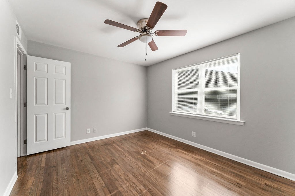 Unfurnished Bedroom at Gardens at Washington Park 1, Atlanta, 30314