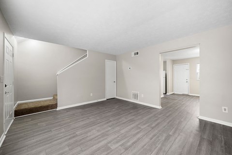 Vacant Living Area at Bradford Gwinnett Apartments and Townhomes, Norcross, GA 30071